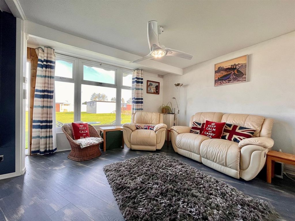 Property photo 2 of 11 Open Plan Living Room/Kitchen