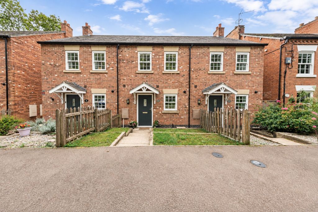 Property photo 1 of 19 F1
