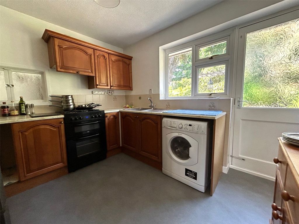 Property photo 3 of 16 Picture No. 18