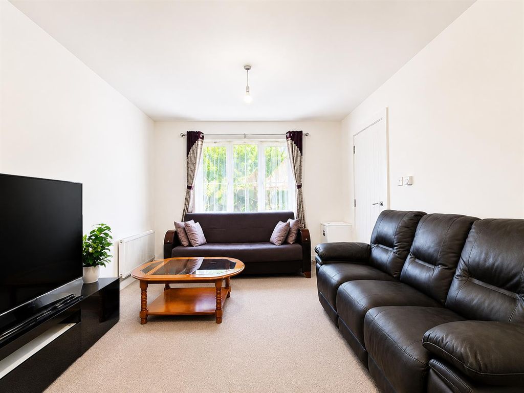 Property photo 2 of 17 9.Png