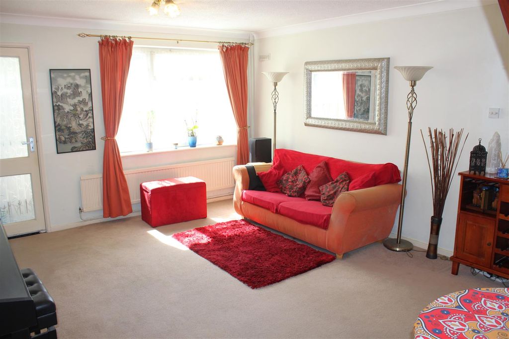 Property photo 2 of 12 Img_4985.Jpg