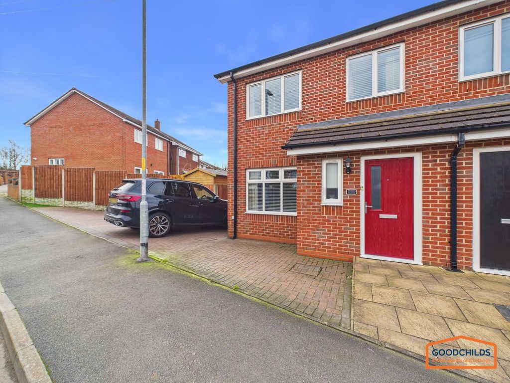 Property photo 1 of 22