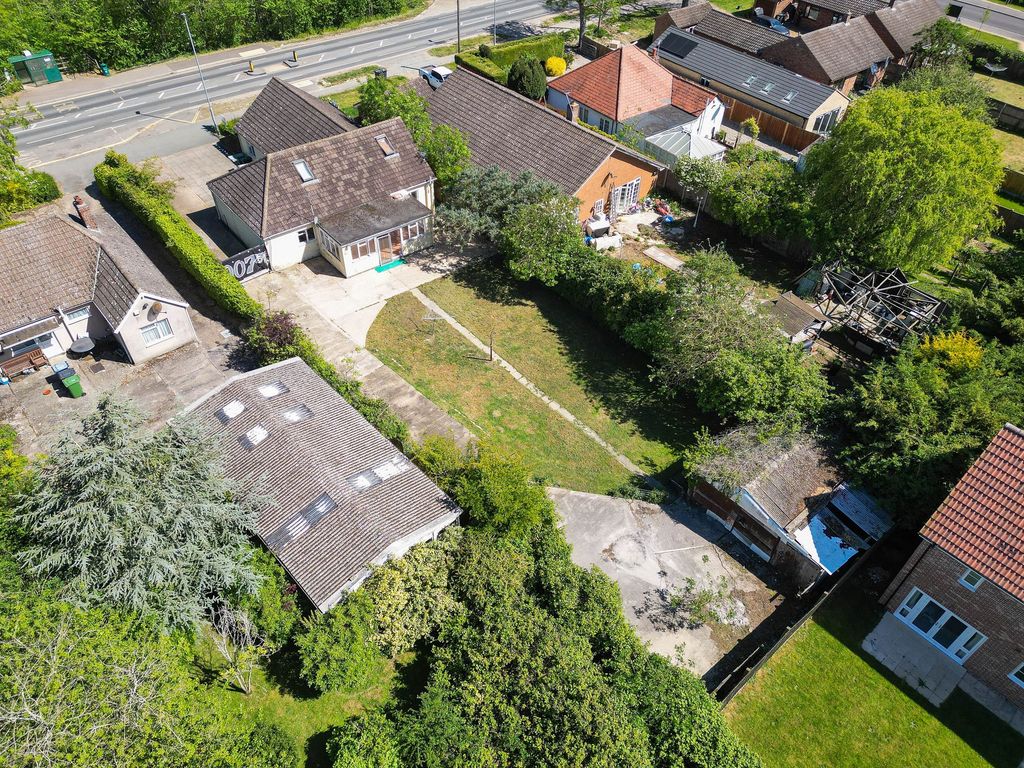 Property photo 3 of 22