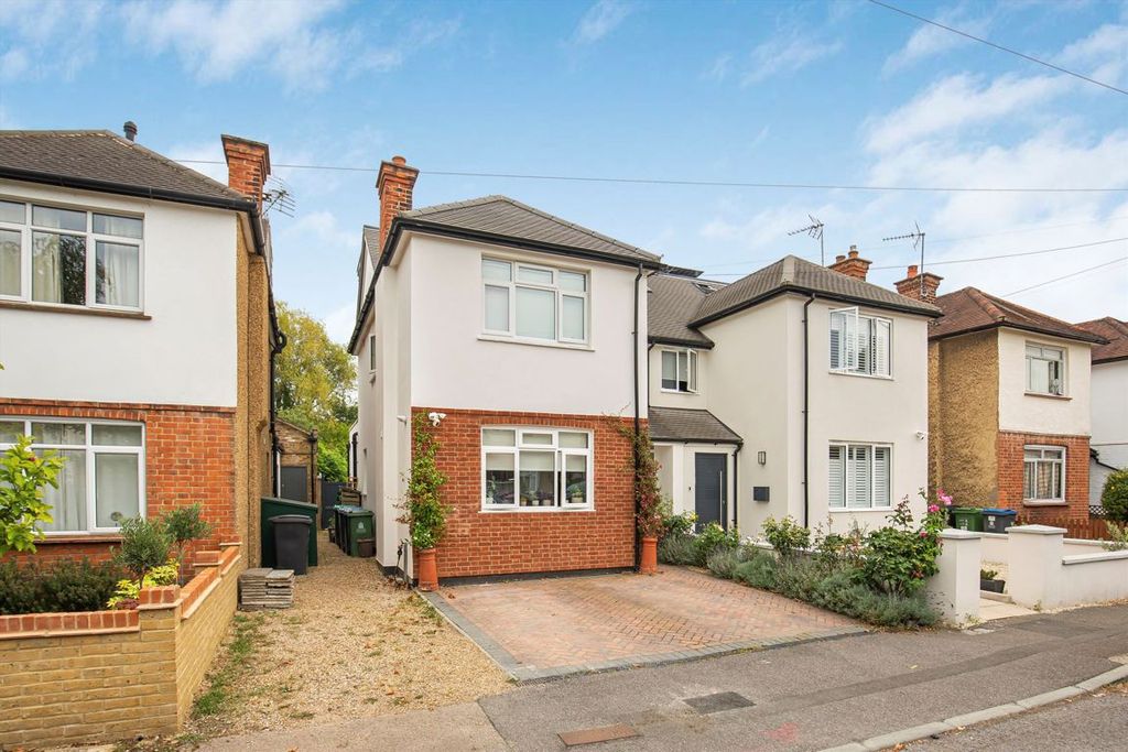 Property photo 1 of 10