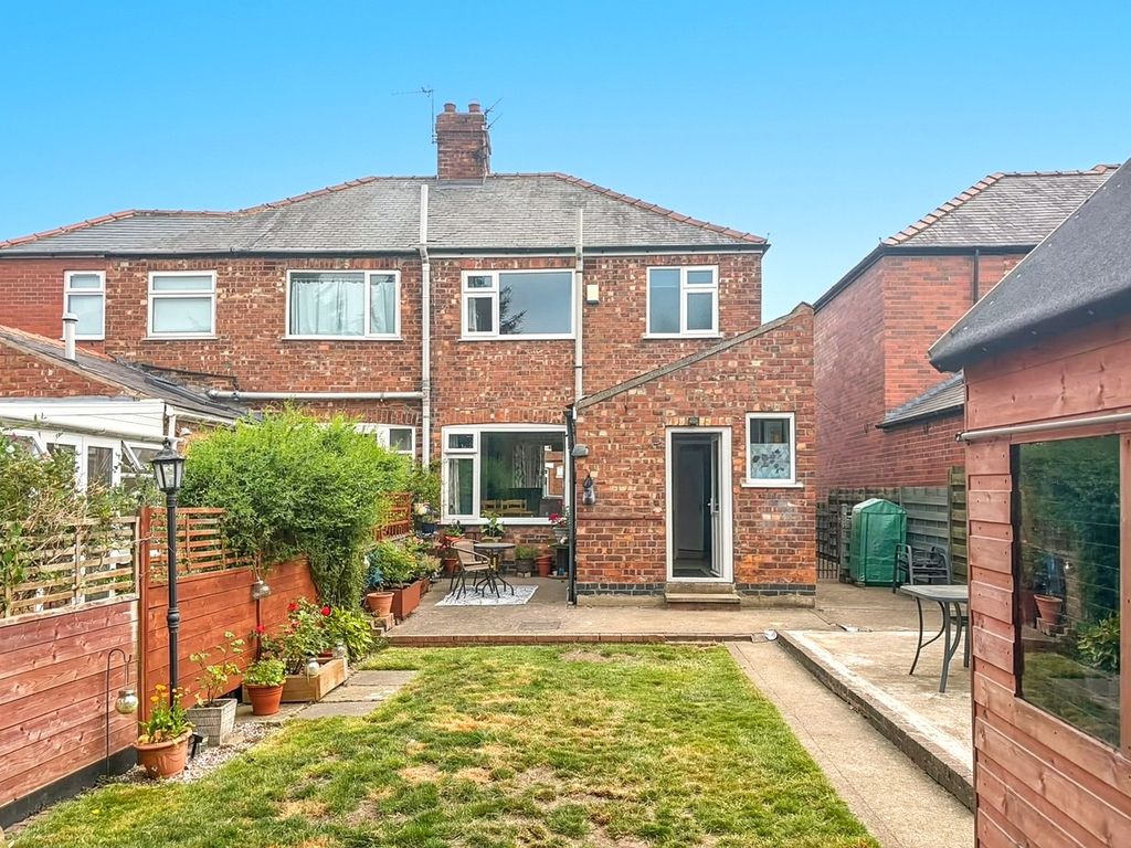Property photo 2 of 15 Img002