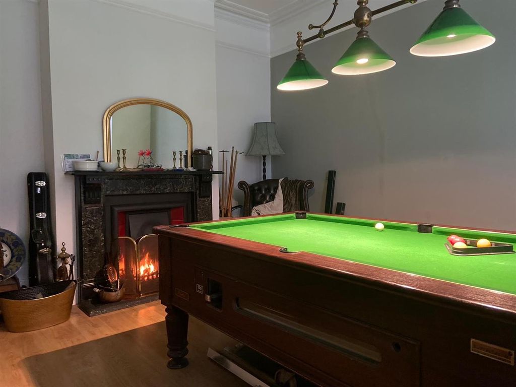 Property photo 3 of 13 41South2.Jpg
