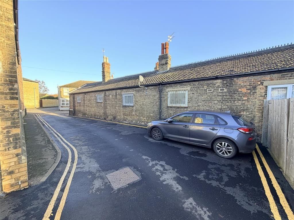 Property photo 3 of 4