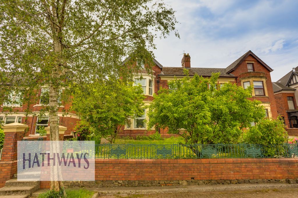 Property photo 1 of 67
