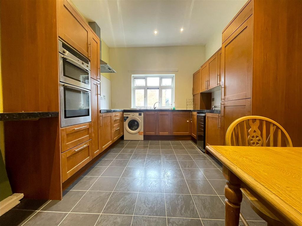 Property photo 2 of 9 Img_9948.Jpg