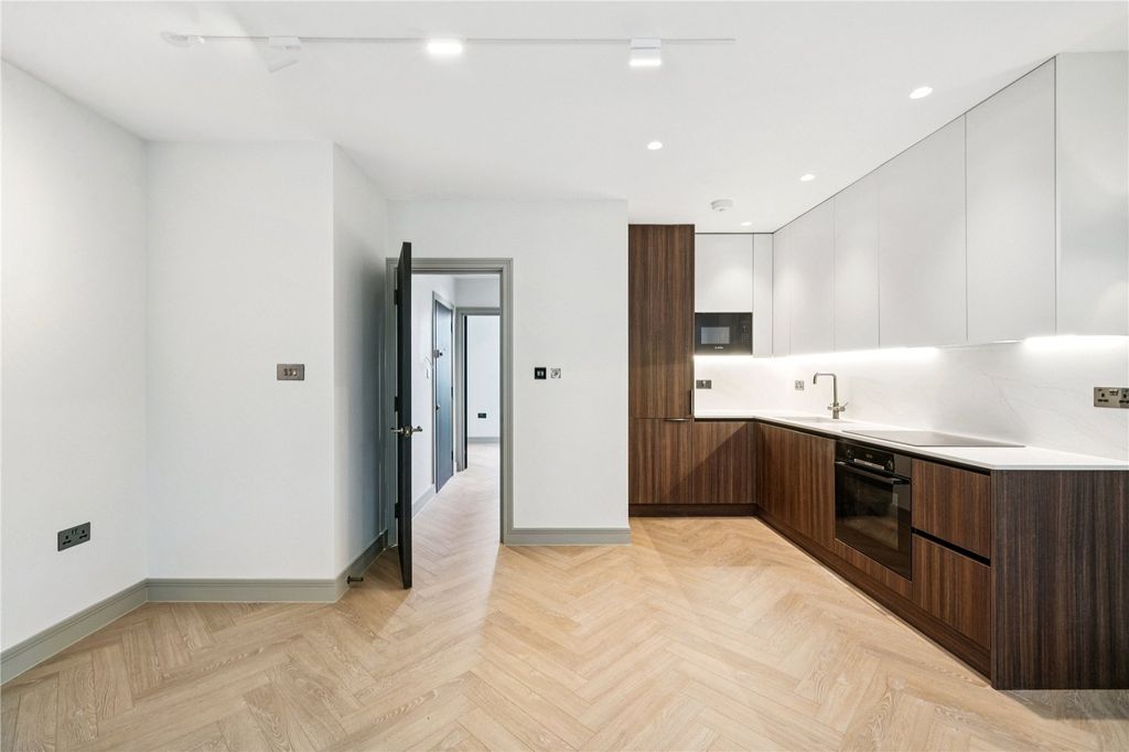 Property photo 2 of 11 Picture No. 05