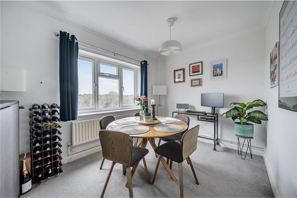 Property photo 3 of 12 1417154-6-699Ca7B7052Eb.Jpg