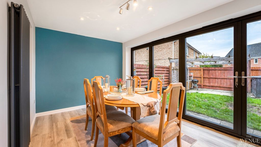 Property photo 3 of 26 4252624