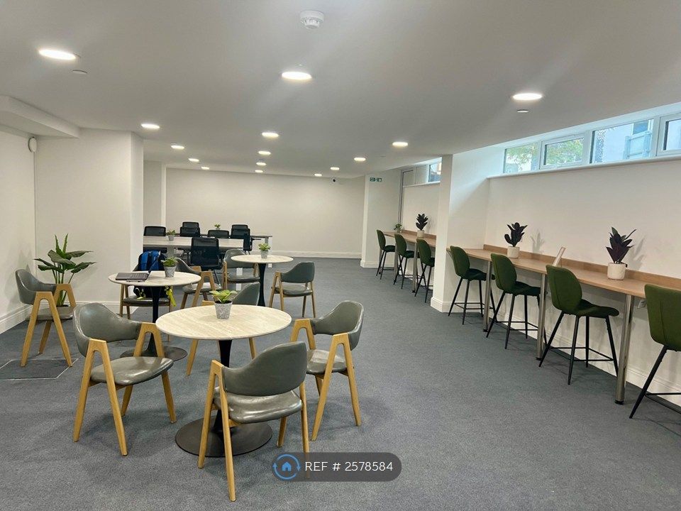 Property photo 3 of 15 Co Shared Work Space With High Speed Internet