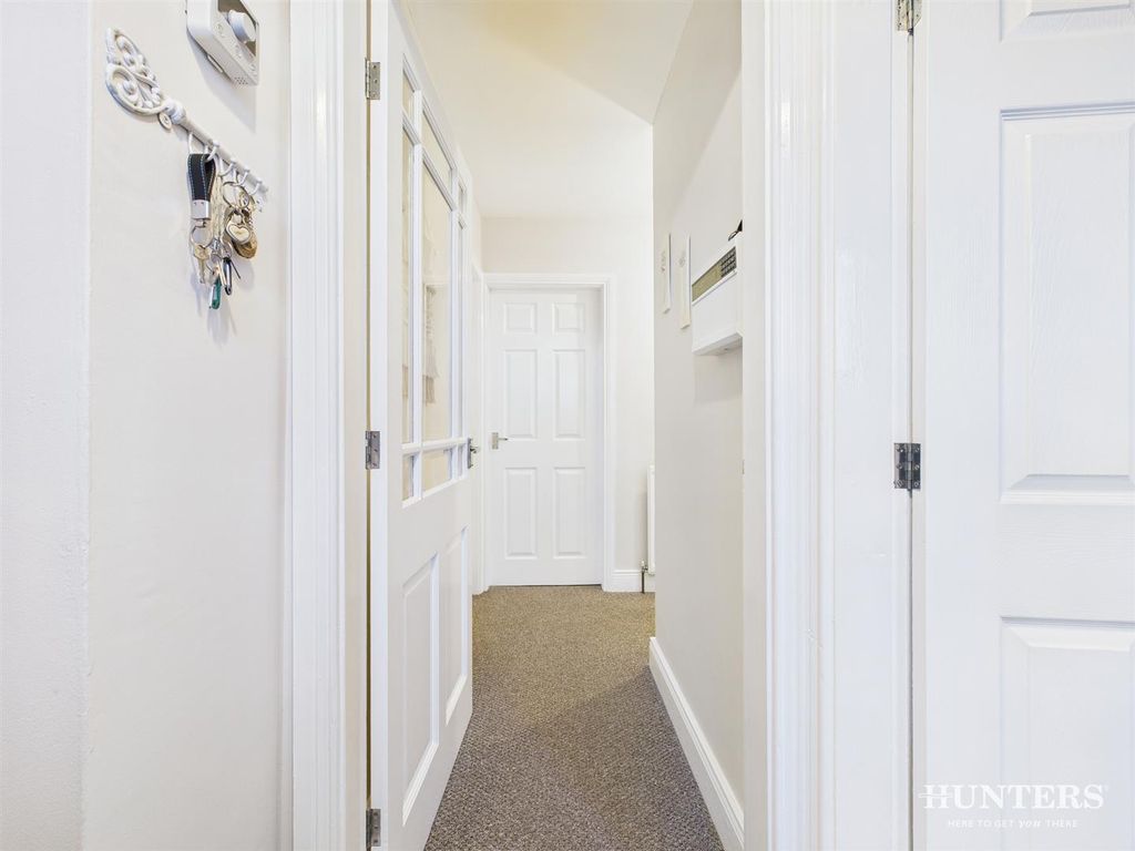 Property photo 3 of 16 Cam05287G0-Pr0147-Still002.Jpg