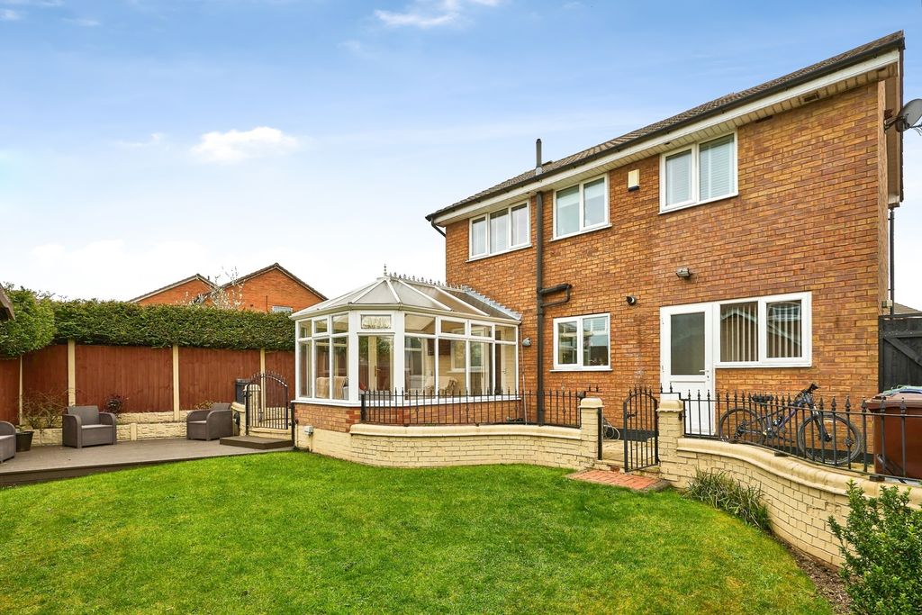 Property photo 2 of 37 Pbox-Img.Jpg