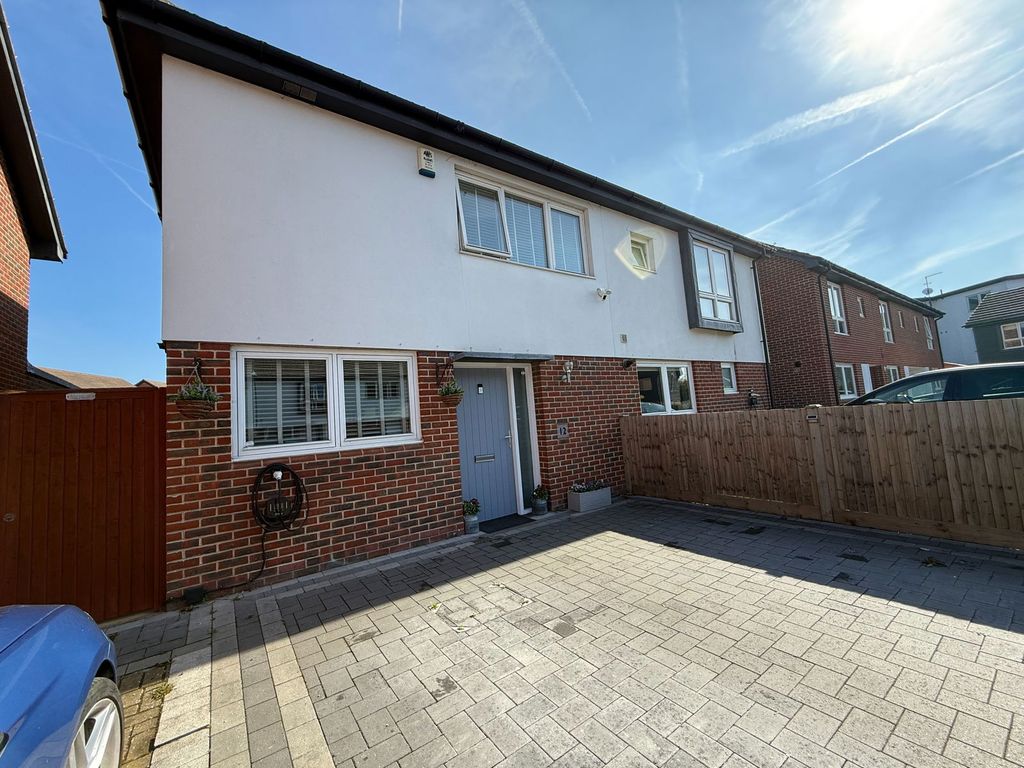 Property photo 1 of 23