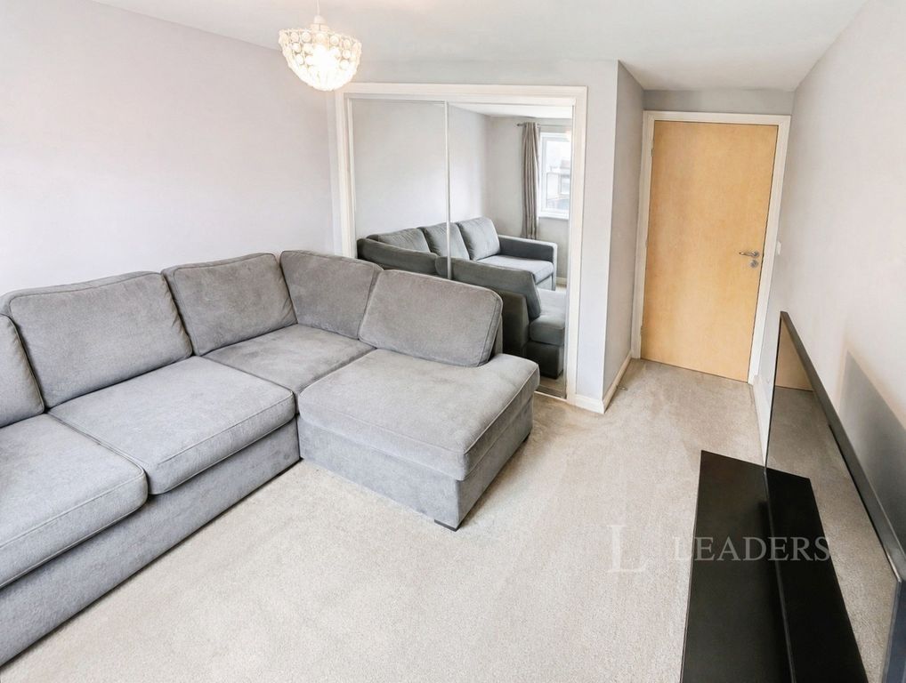 Property photo 2 of 9 Pbox-Img.Png