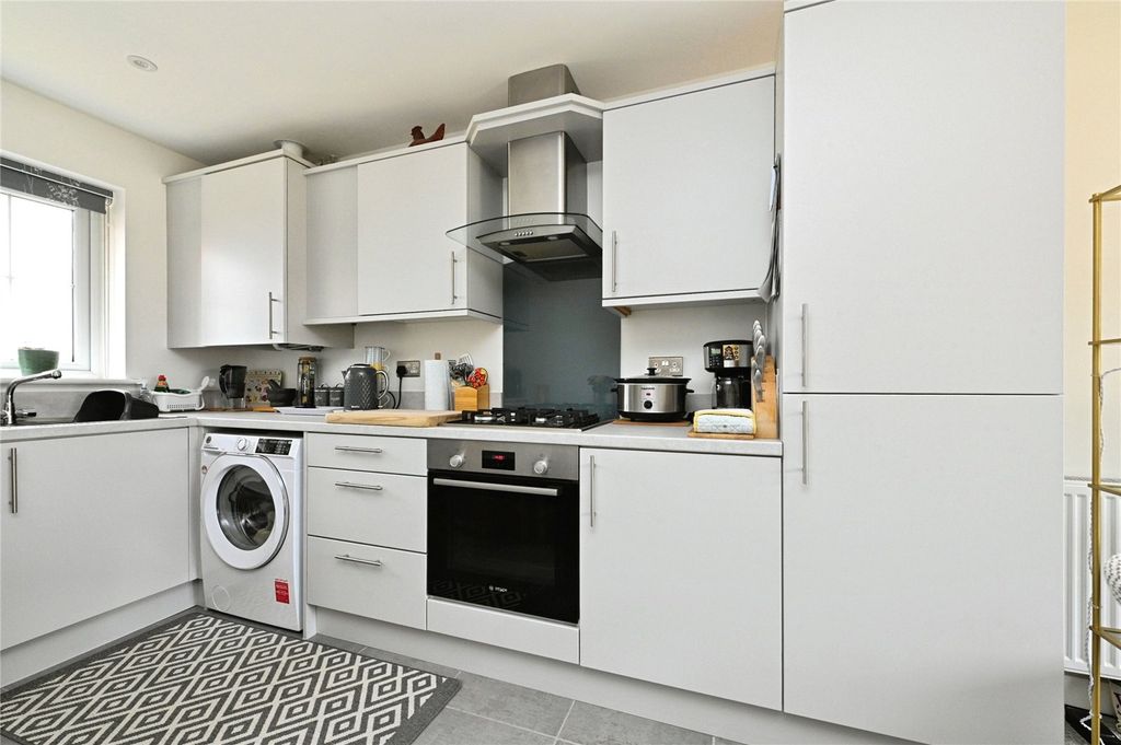 Property photo 3 of 15 Picture No. 23