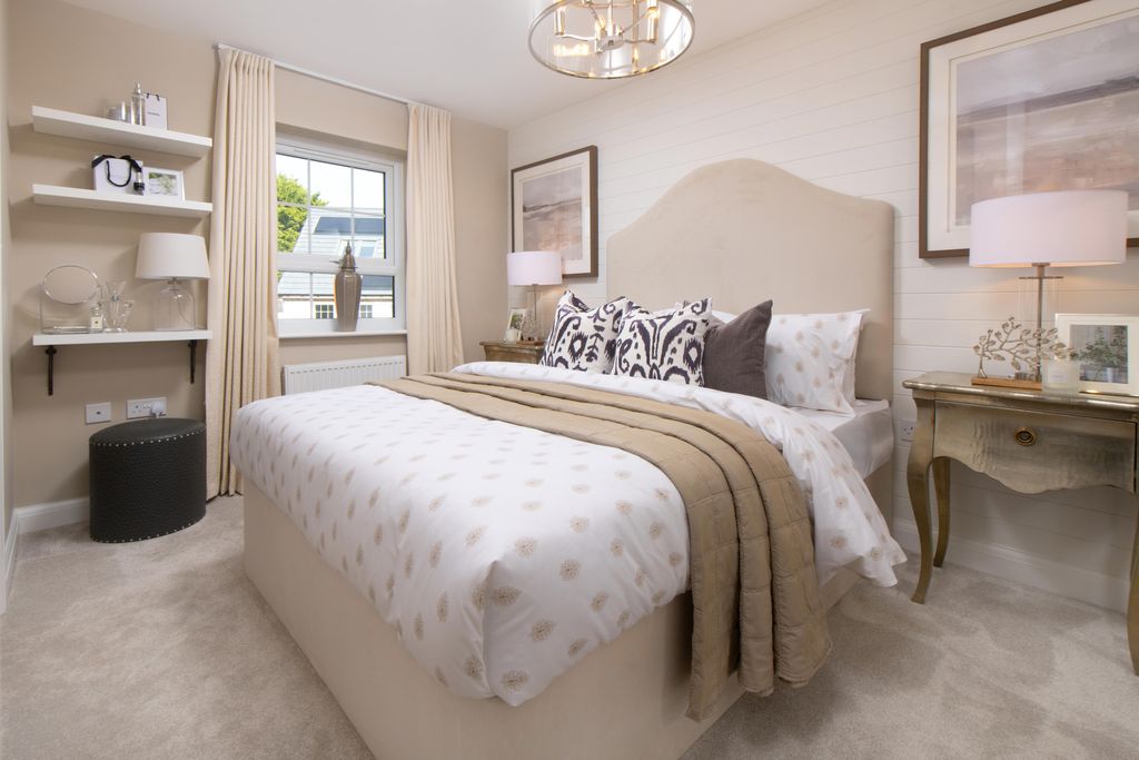 Property photo 3 of 5 Bedroomashdown
