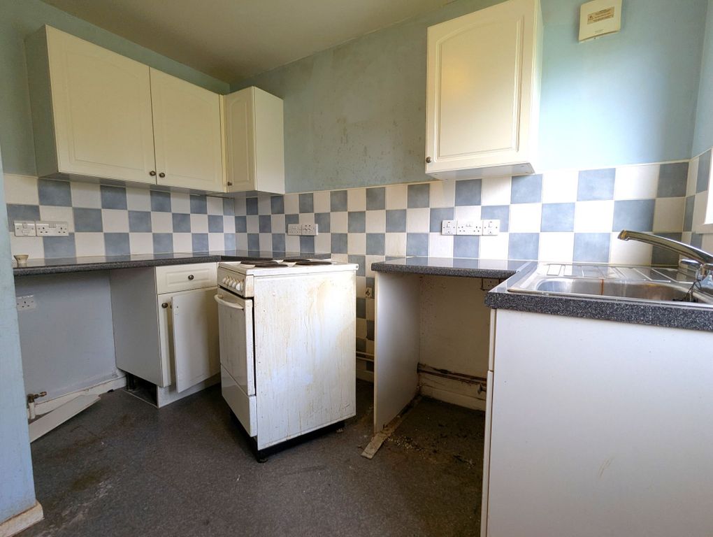 Property photo 3 of 9 Photograph 3