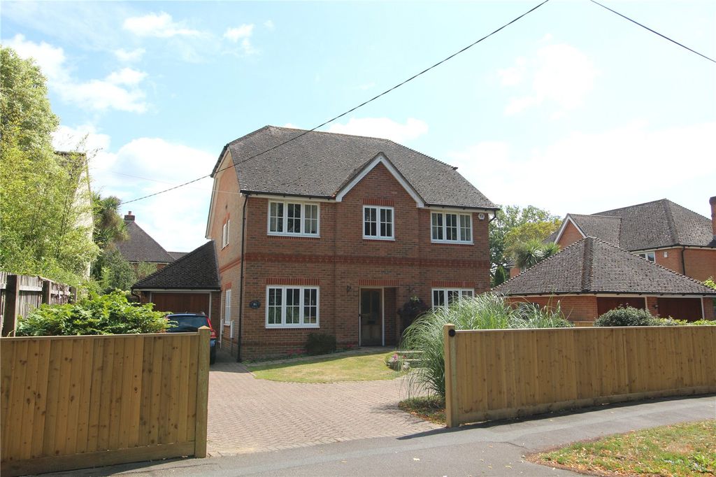 Property photo 1 of 22 Picture No. 38