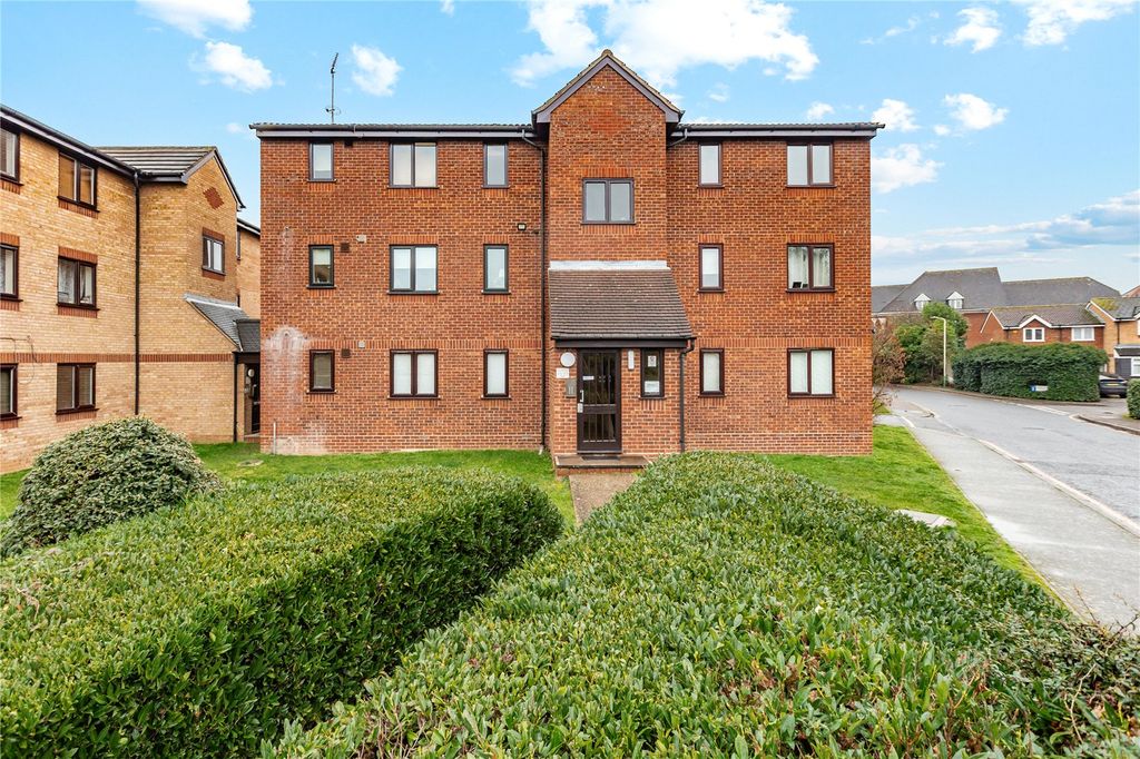 Property photo 1 of 8 Exterior