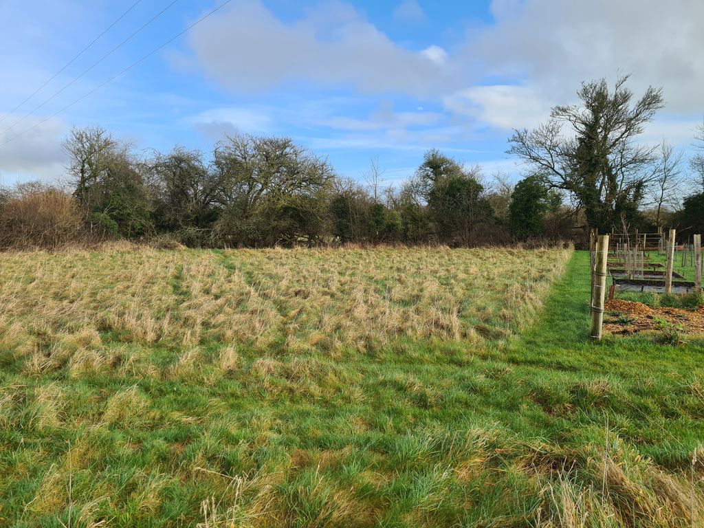 Property photo 2 of 14