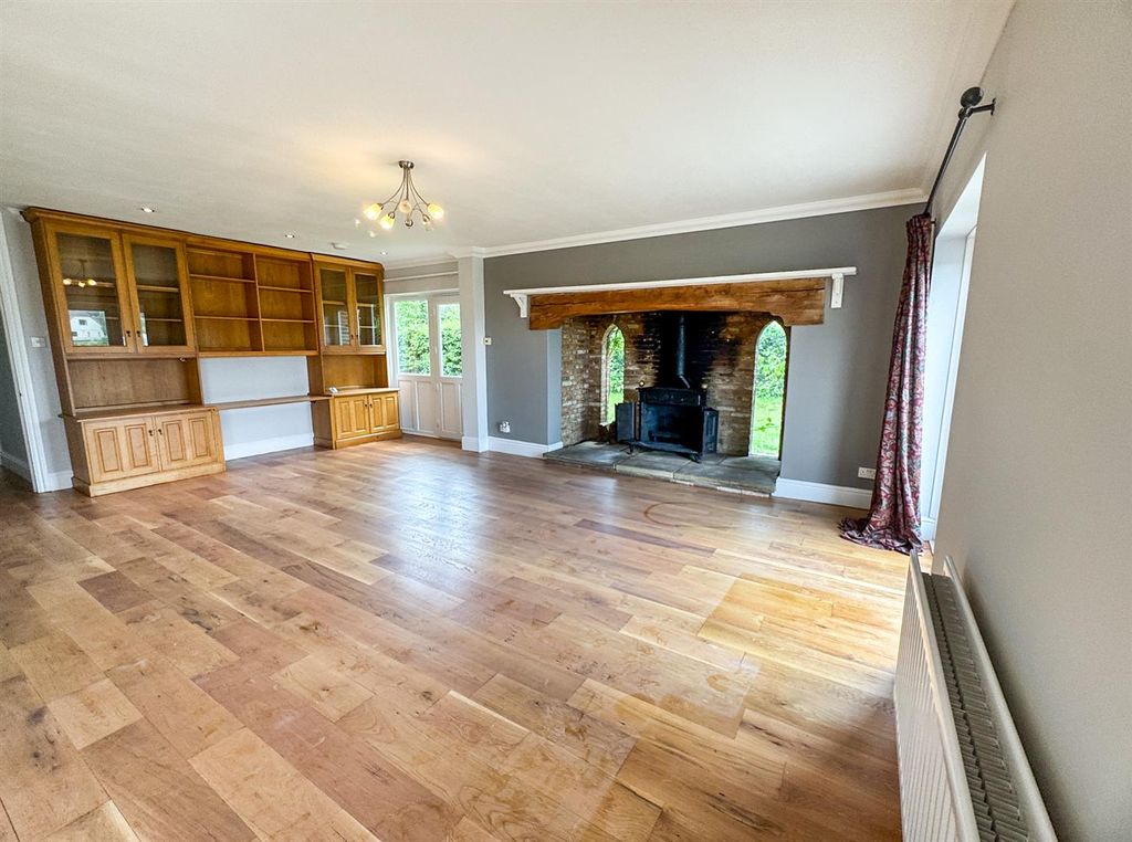 Property photo 3 of 13 Screenshot 2025-05-28 At 15.47.15.Jpg