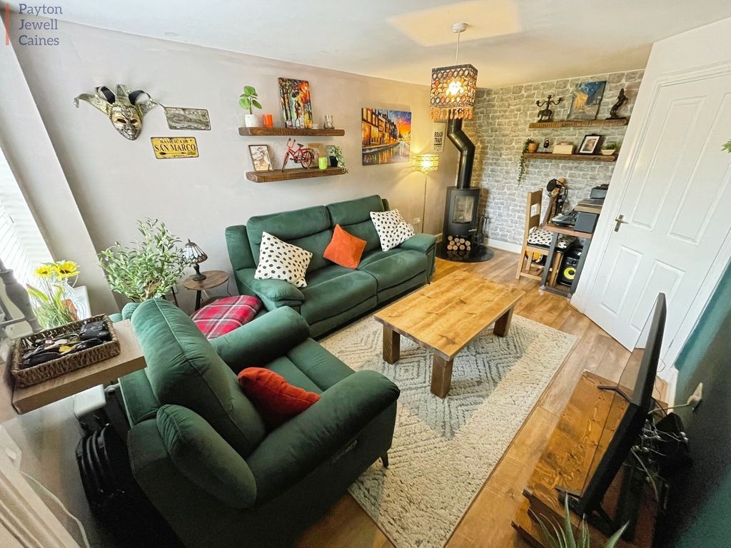 Property photo 2 of 12 Not Specified