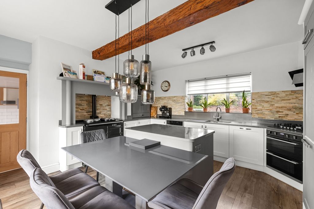 Property photo 2 of 28 Kitchen Dining Room