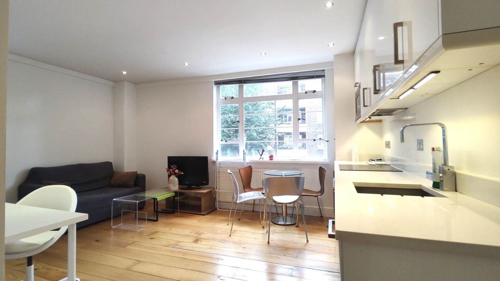 Property photo 3 of 6