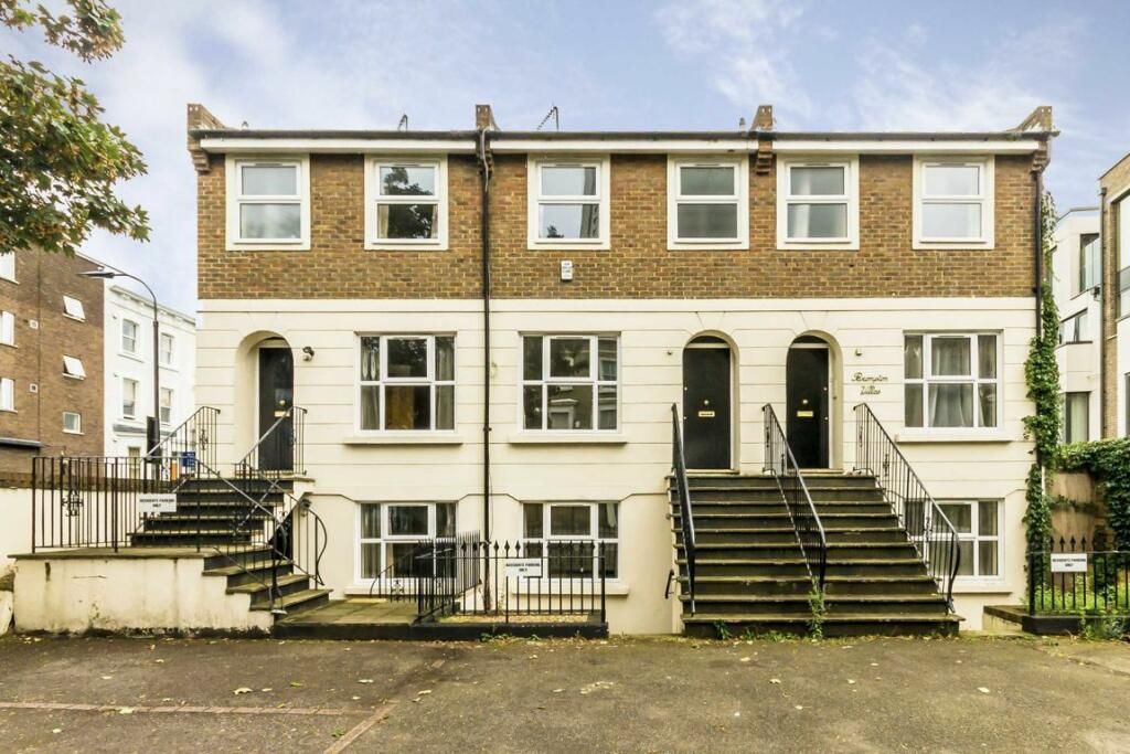 Property photo 2 of 6 7 Brompton Villas - Exterior.Jpeg