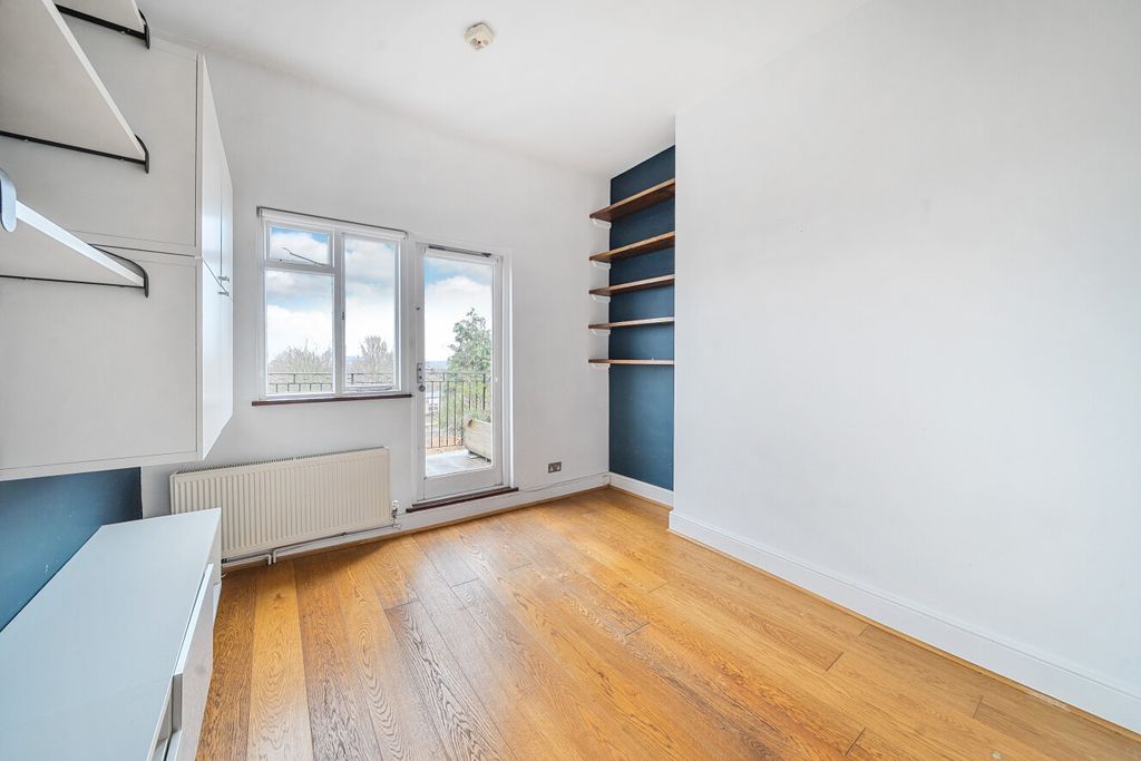 Property photo 2 of 14 Picture 2