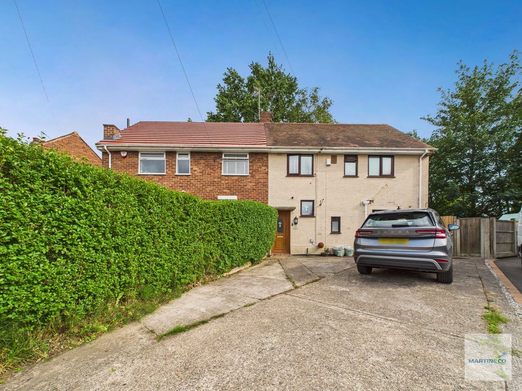 Property photo 1 of 14 Cam03394G0-Pr0340-Still018