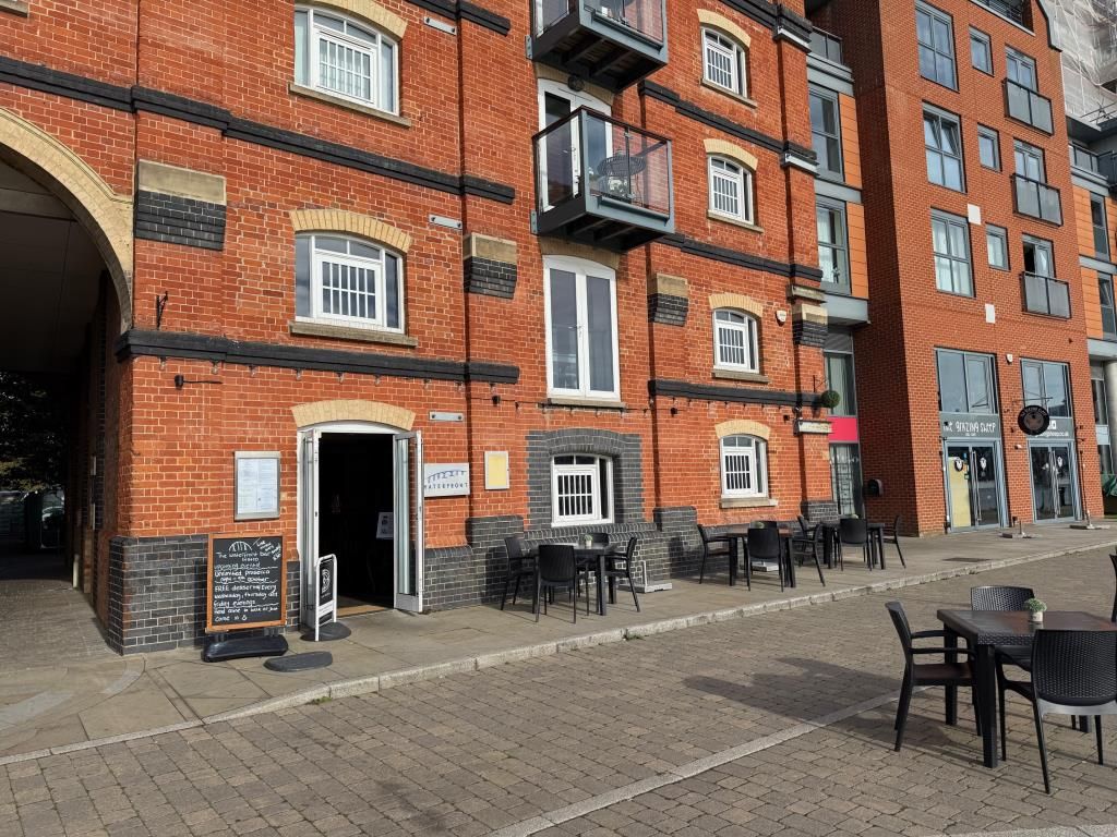 Property photo 1 of 10 Restaurant Premises On The Marina At Ipswich