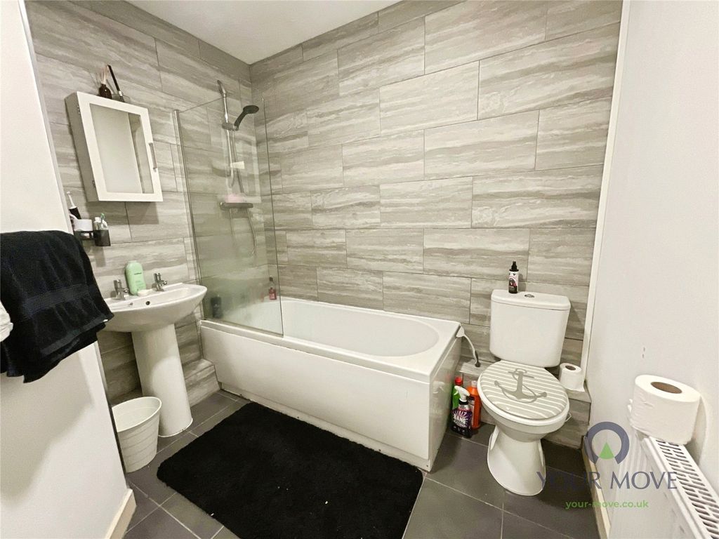 Property photo 3 of 7 Picture No. 04