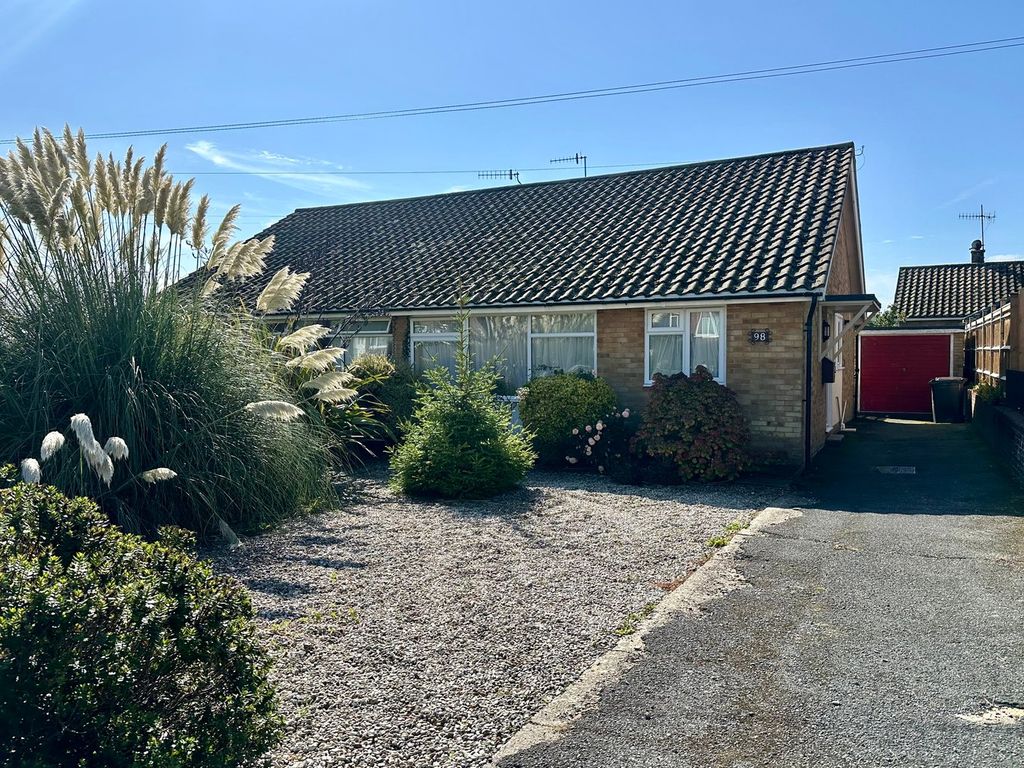 Property photo 2 of 16