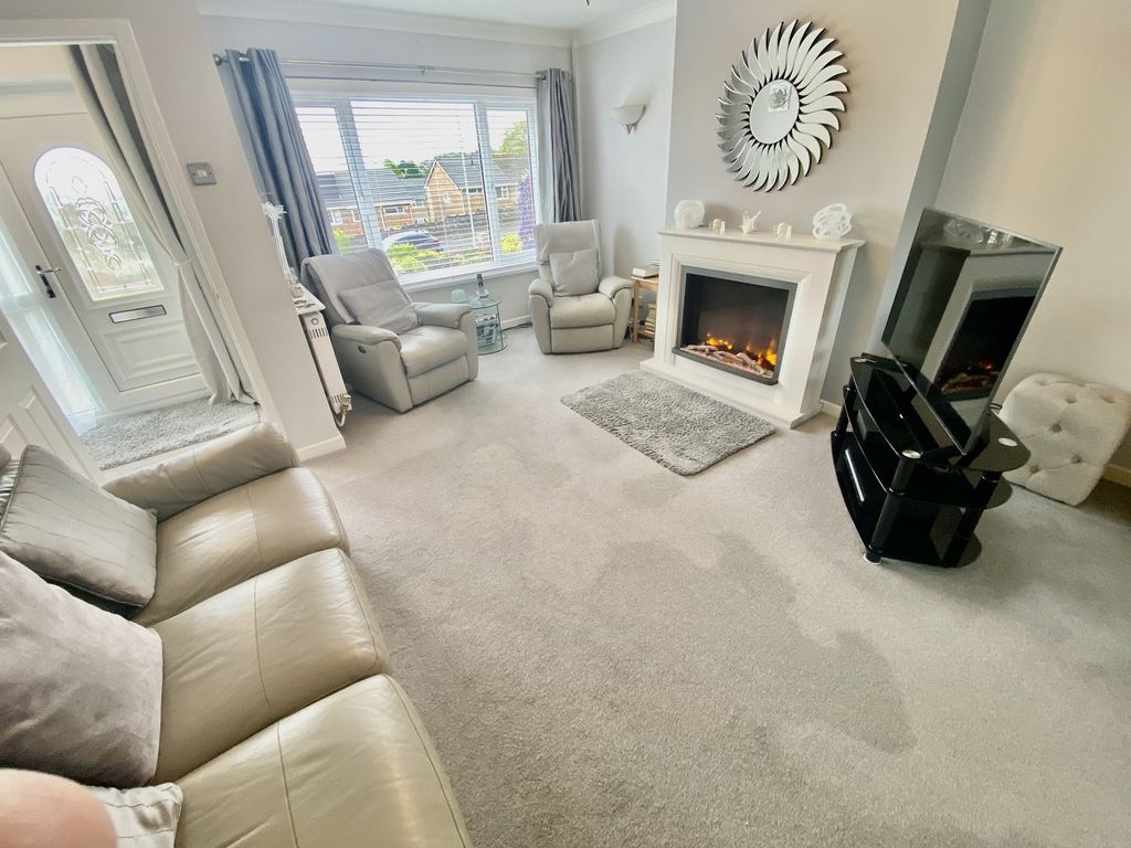 Property photo 3 of 26 Lounge-Dining Room