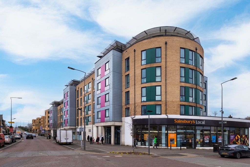 Property photo 3 of 9 Picture No. 01