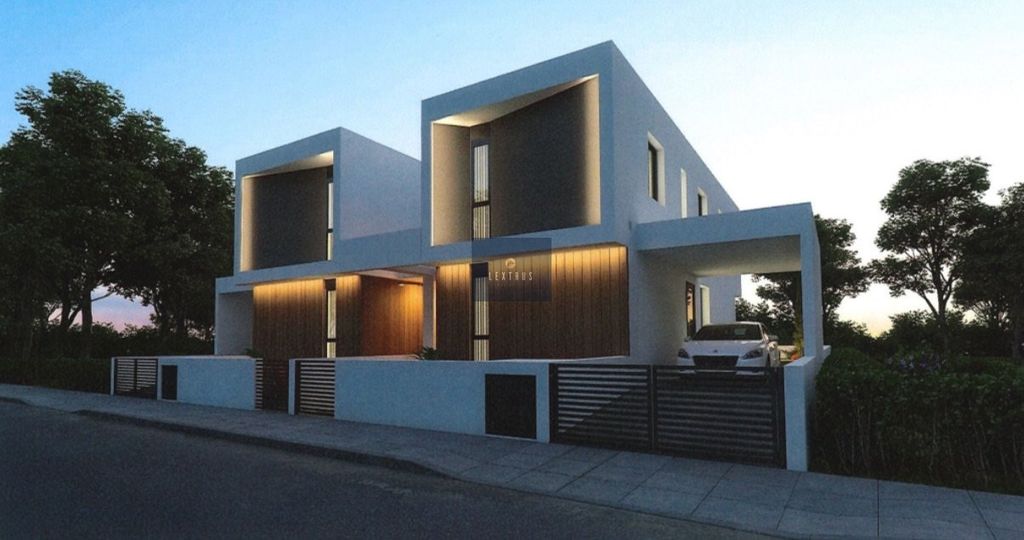 Property photo 2 of 3