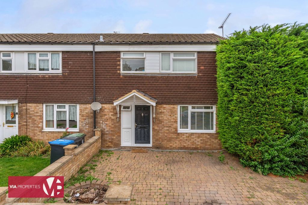 Property photo 1 of 12 Photo 12