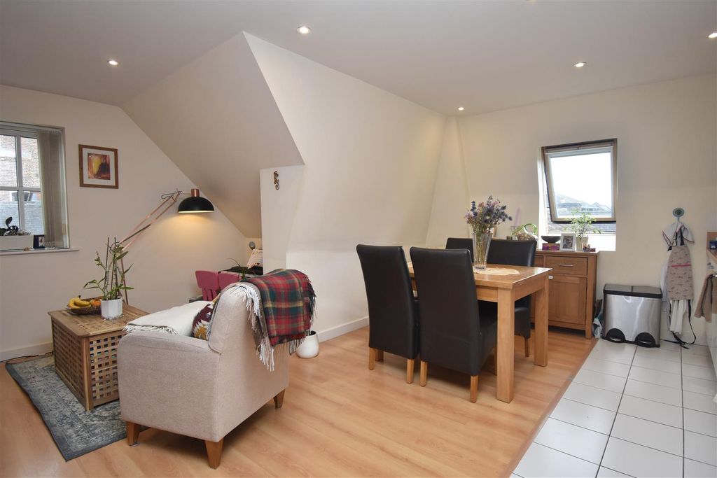 Property photo 2 of 11 Dsc_0137.Jpg