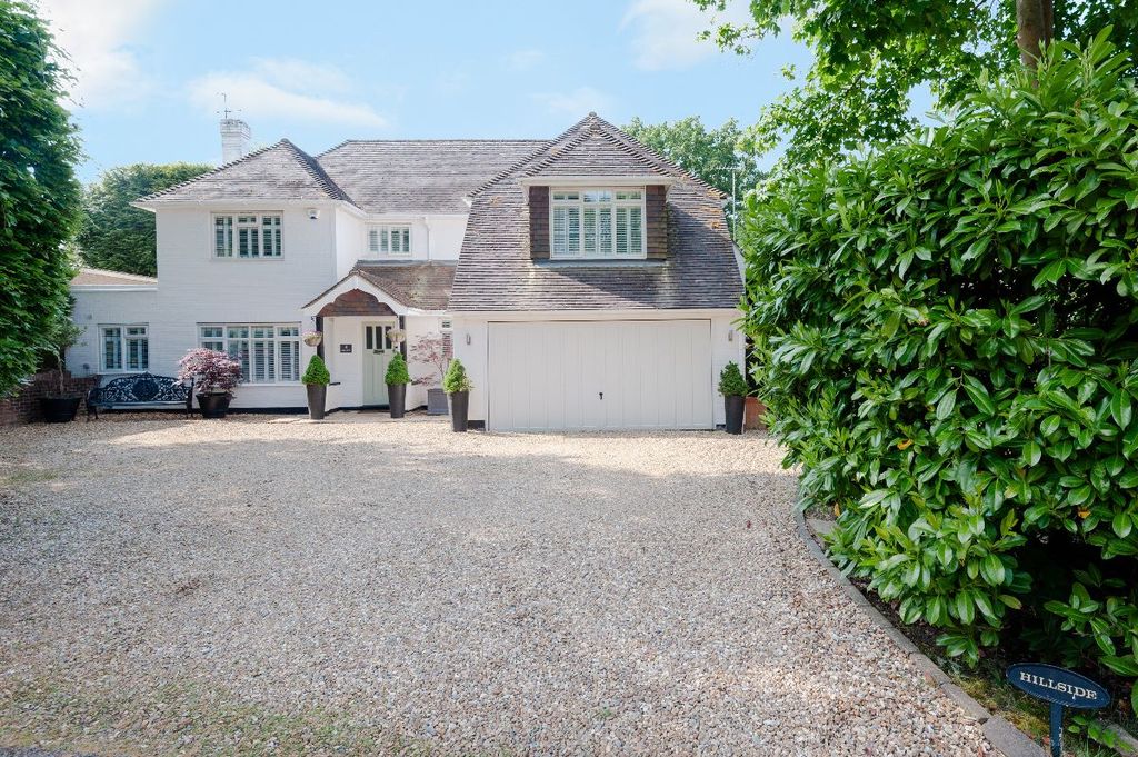 Property photo 1 of 31
