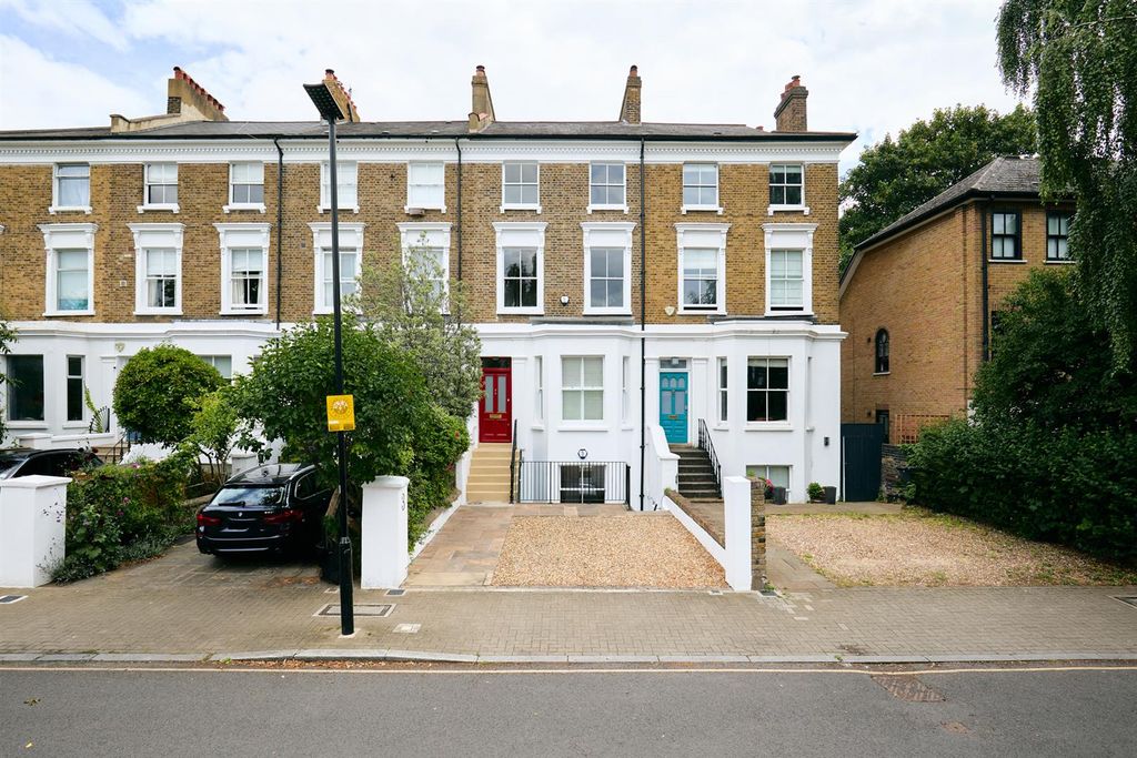 Property photo 1 of 70