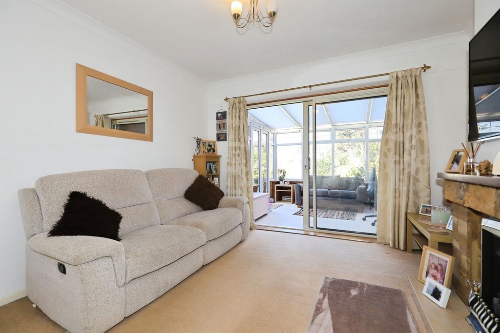 Property photo 3 of 22