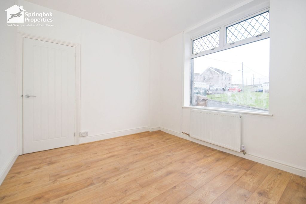 Property photo 3 of 15 Image 2