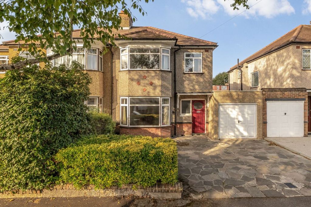 Property photo 1 of 6