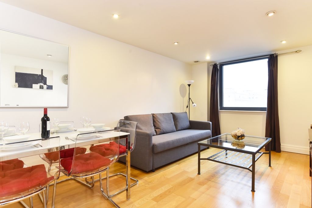 Property photo 1 of 11 Reception Room