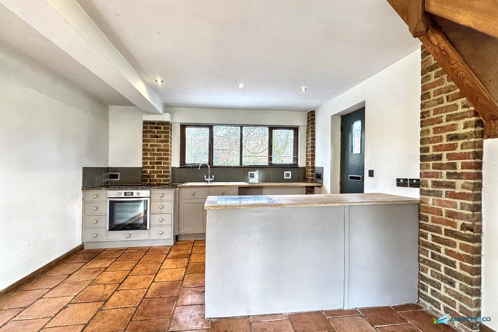 Property photo 2 of 12 Img_4974