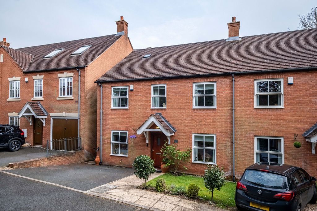 Property photo 1 of 35